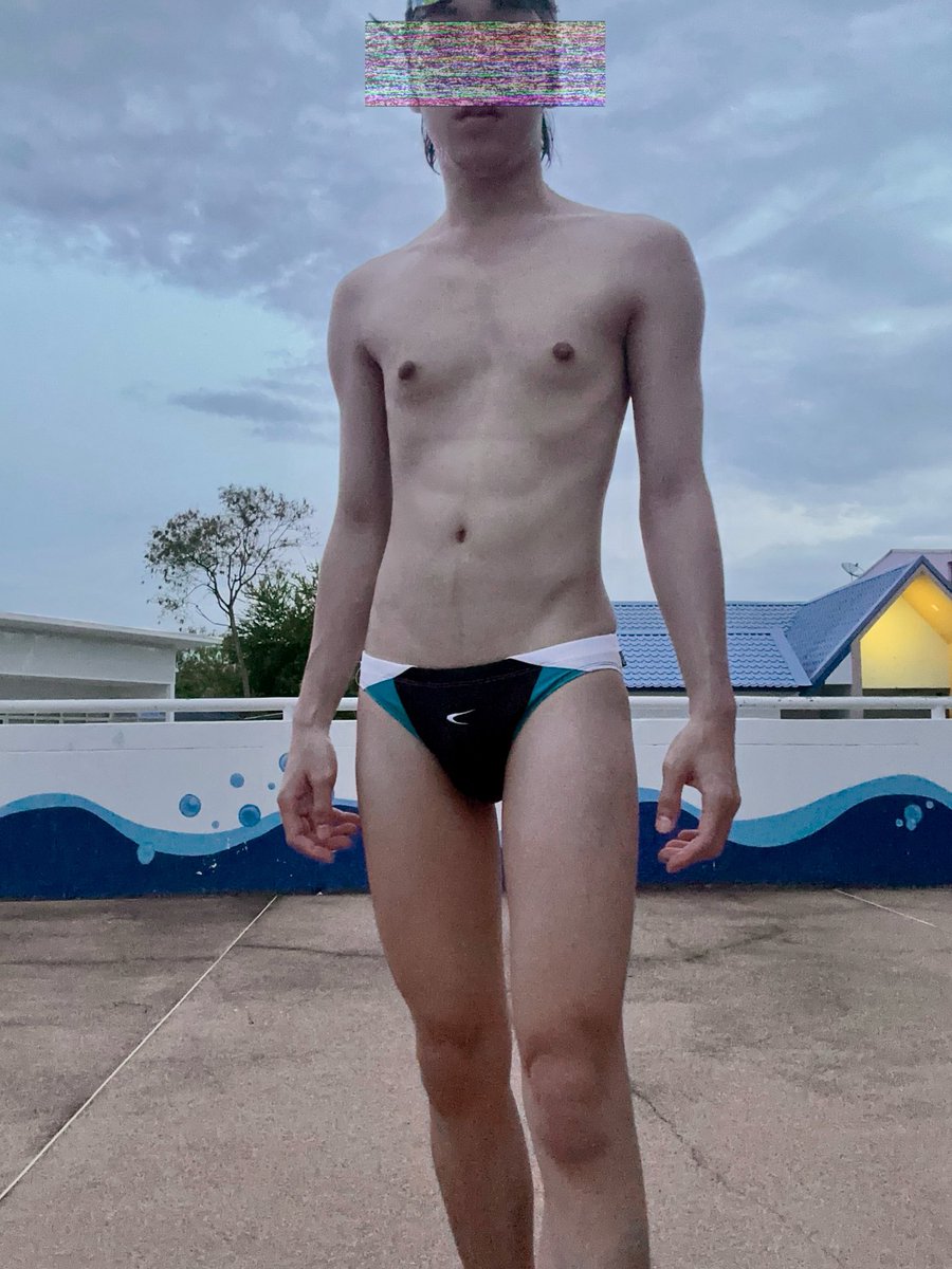 Effachirak's tweet photo. 🩲#slwswim #slw #swim #swimwear https://t.co/PBJurPIcwC