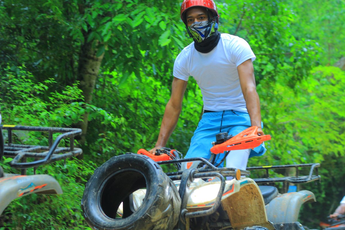 72hours in yo country 🛩️🌴