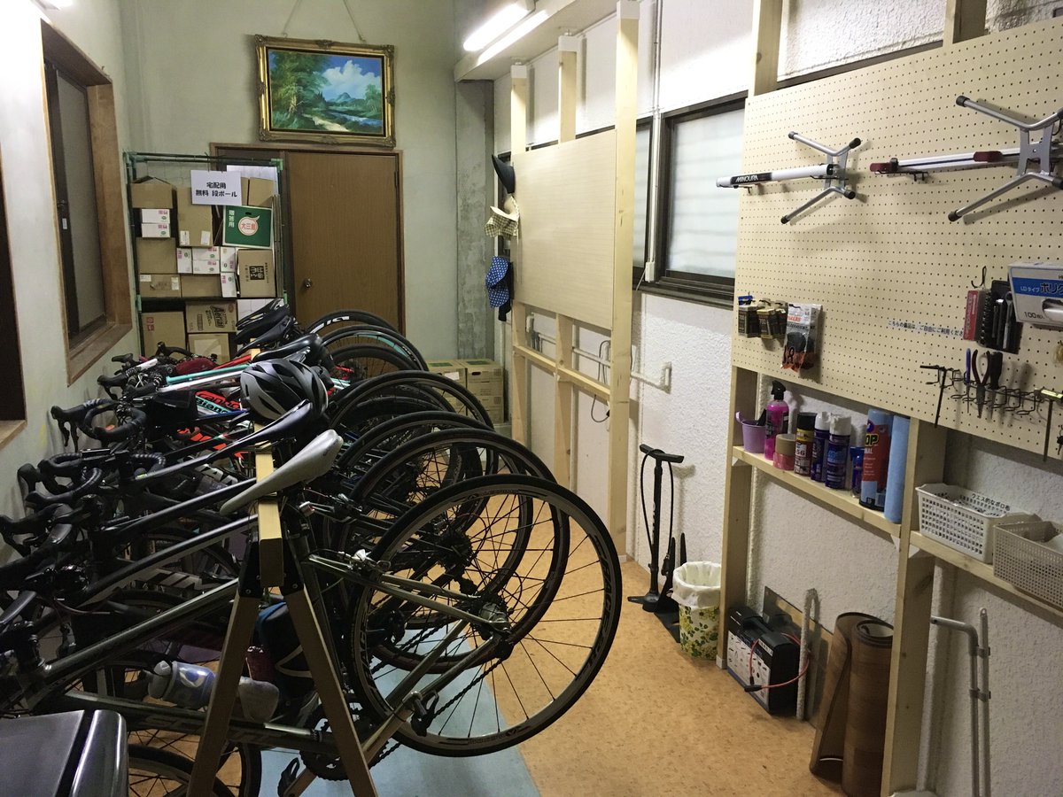 しまなみ海道ってやっぱりサイクリストに優しい地域だなと感じますねー🙂このしまなみの優しさ普通じゃないのかも。大体の宿だと館内で保管できますし。