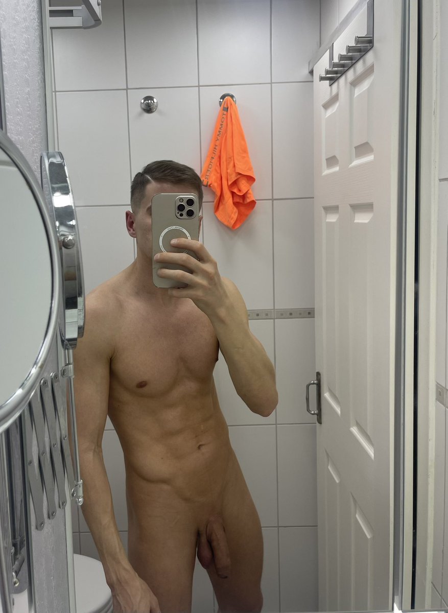 Thom Evans tweet media