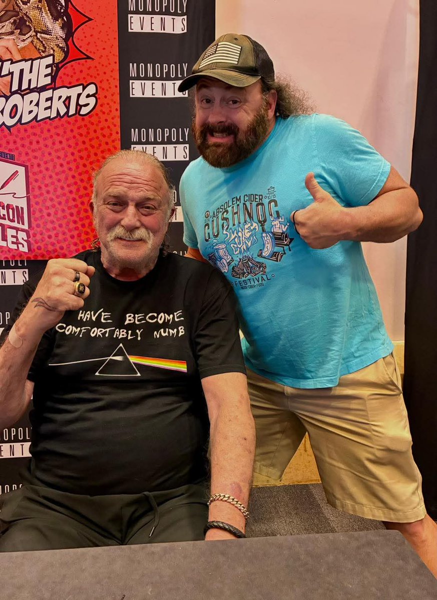 Former #WWE star Nick ' Eugene ' Dinsmore showed up to our sister event <a href="/comconwales/">Comic Con Wales</a> to catch up with his #wrestling buddies over the weekend 

#Eugene #WWERaw #WWESmackDown #wrestlingcommunity #ComicConWales