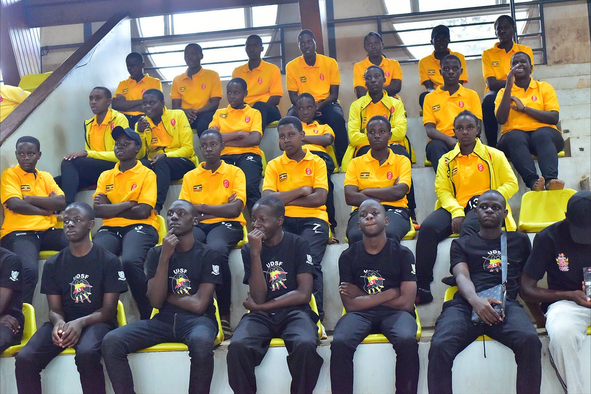 VBugerere's tweet photo. #FEASSSAGames2025 

Team Uganda flag off at Lugogo Indoor Arena! 
The attendees are already in place and entertainment is taking centre stage.
#VoBUpdates | #LivefromLugogo 

@Educ_SportsUg @Kayiirajackson @Jackshots24 @USSSAOnline https://t.co/LNqUfoZ0ux