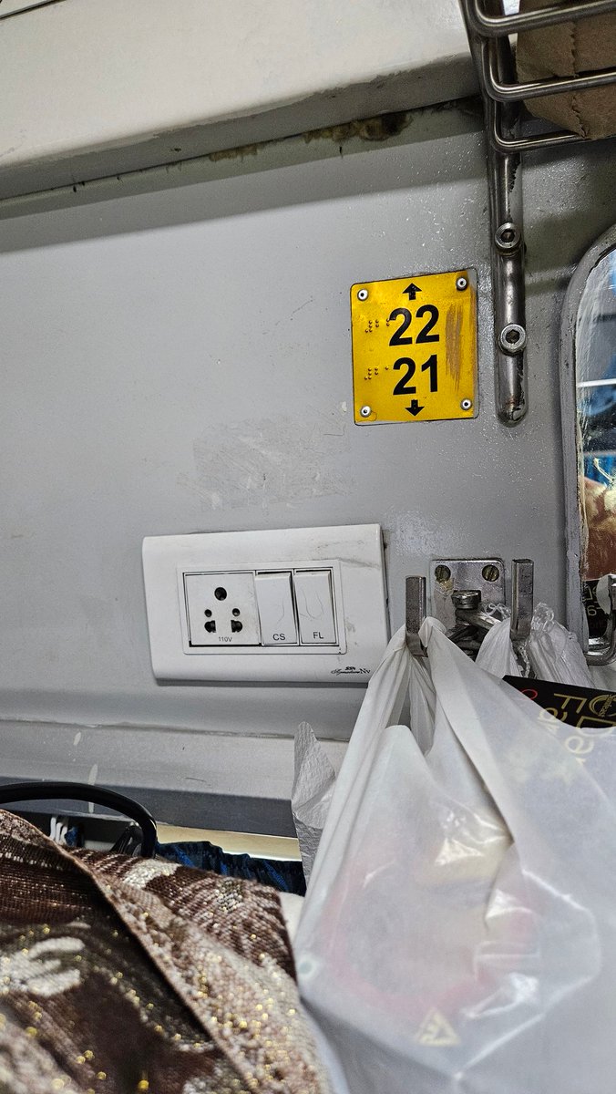 SPattanaikS's tweet photo. @RailMinIndia @IRCTCofficial Extremely disappointed! Train no. 18464 starting from Bangalore — laptop charger points not working in my coach. How are passengers supposed to work or charge devices on such long journeys? Basic facilities must be maintained! #IndianRailways https://t.co/6k4lbhTjD8