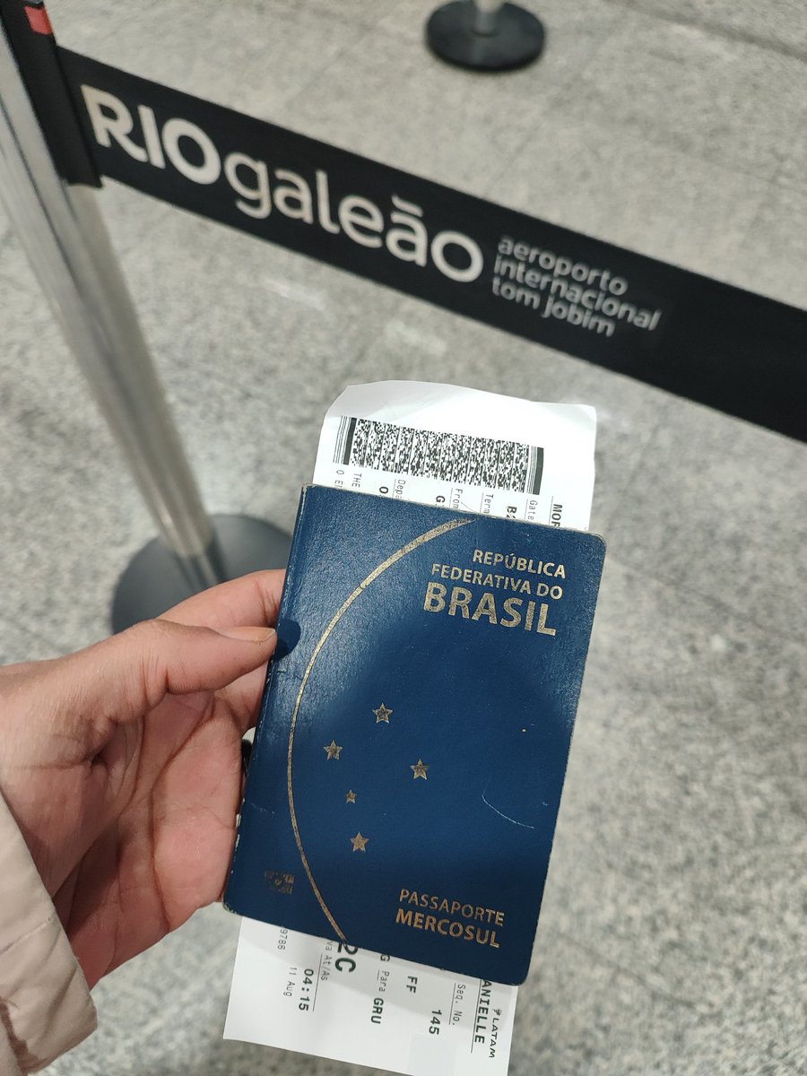 Vamo que vamo. Que os bons ventos nos levem e tragam.