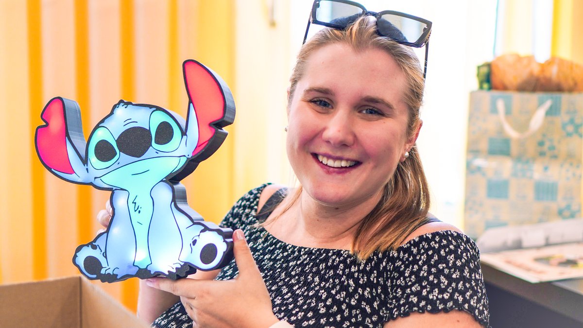 👼 Kein Abschied – nur ein „bis bald“ ❤️

Wir haben unsere liebe Kollegin Vanessa Osmani mit einer schönen Feier in den #Mutterschutz verabschiedet. 🥰✨

Vanessa, wir werden dich vermissen und freuen uns schon auf deine Geschichten nach diesem neuen Abenteuer. 👶💐