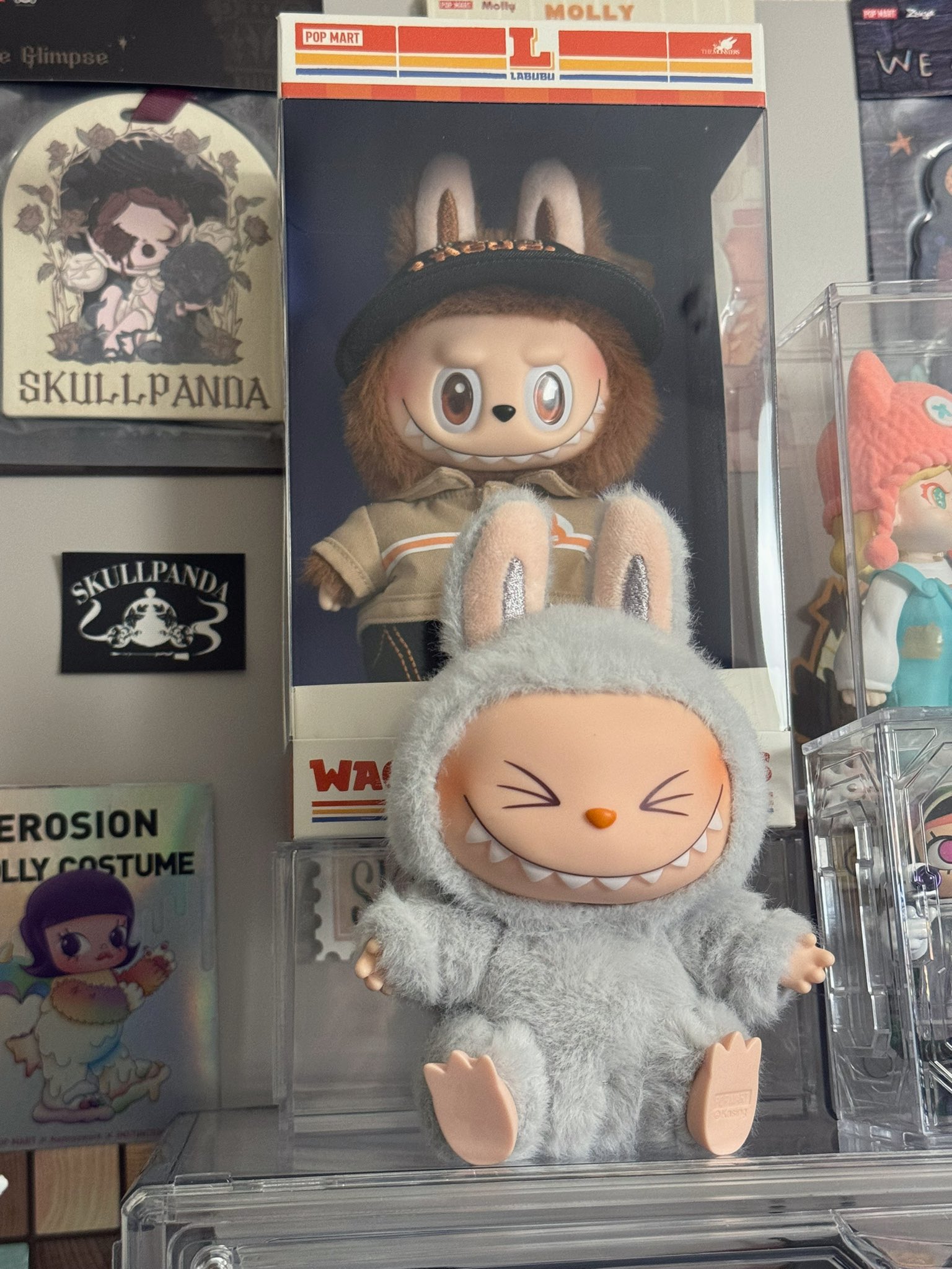 ラブブ 店員　POPMART 正規品 ラブブ 店員 POPMART 正規品 - メルカリ