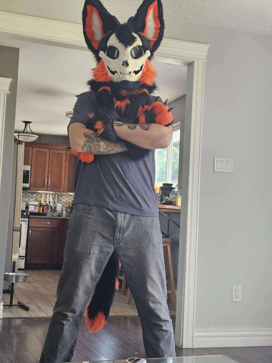 Second Skin Maker tweet media