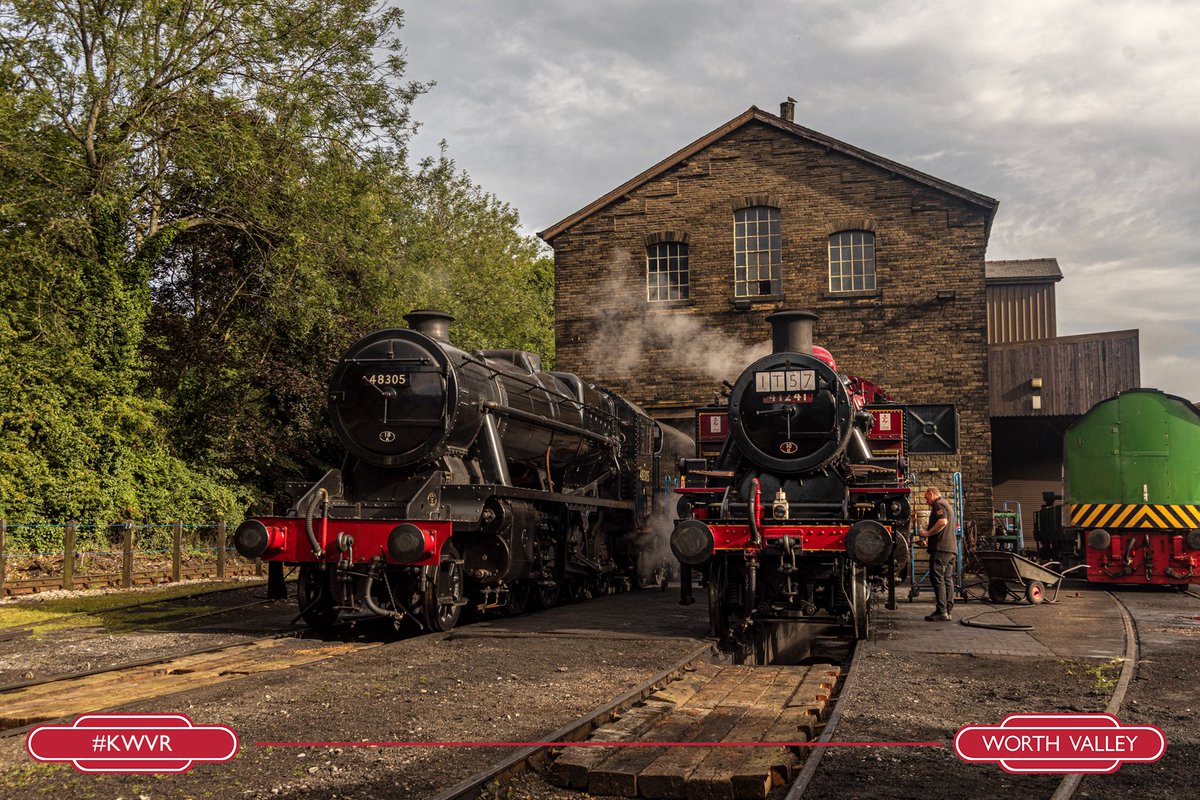 1T57 - The Fifteen Guinea Special

Today's steam service carries the head code '1T57' to mark the end of steam. The Fifteen Guinea Special was the last main-line passenger train to be hauled by steam locomotive power on British Rail on the 11th of August 1968.

#kwvr