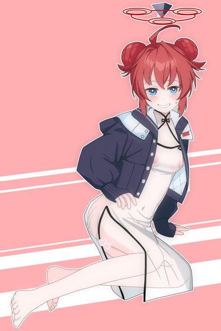 昨日は手数が足りなくてジャケット描くの断念しちゃったけど結局不完全燃焼だったので掟破りの加筆行為でパーフェクトチャイナマキが完成 