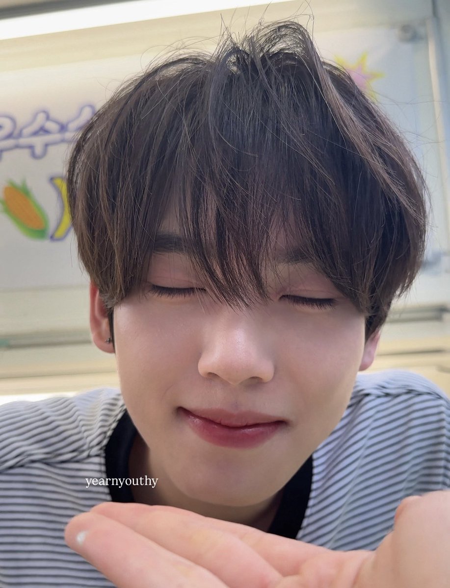 옌 tweet media