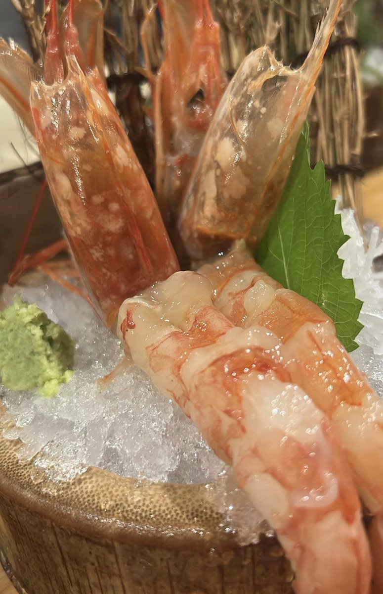 今日も1日頑張った😆✨
明日頑張れば水曜日はプール🏖🐠
美味しい物食べてリセット🤍
夏らしいこと全然できてないな🥲