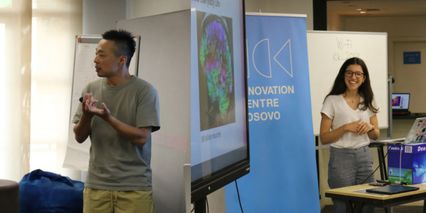 “It is a responsibility to study neuroscience, and it is important to share our work with other people.”

<a href="/AApostolelli/">Athina Apostolelli</a> and <a href="/ShoheiFurutachi/">Shohei Furutachi</a> reflect on the joy of teaching at Brain Camp Kosovo, a programme expanding access to neuroscience education.

sainsburywellcome.org/web/blog/teach…