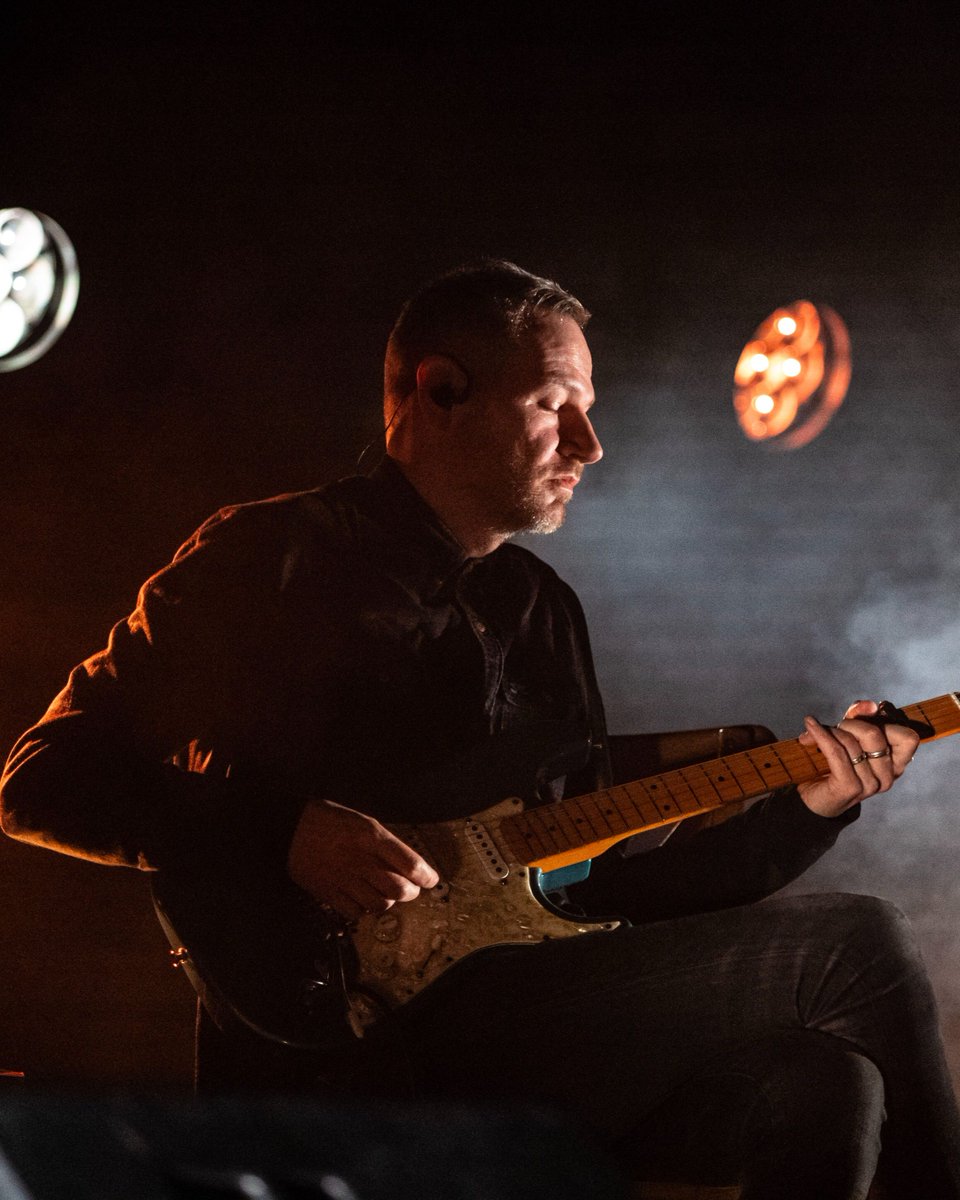 Constant Follower tweet media