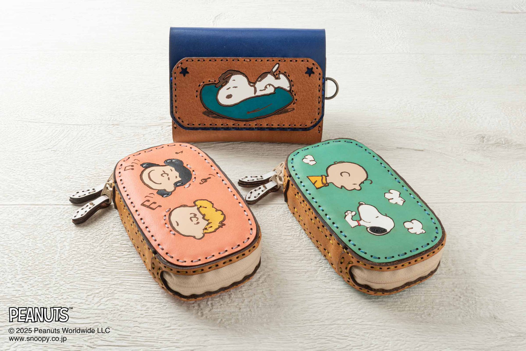 限定 PEANUTS アート シュローダー 額縁付き HKDS STORE ヒキダシストア on X: 