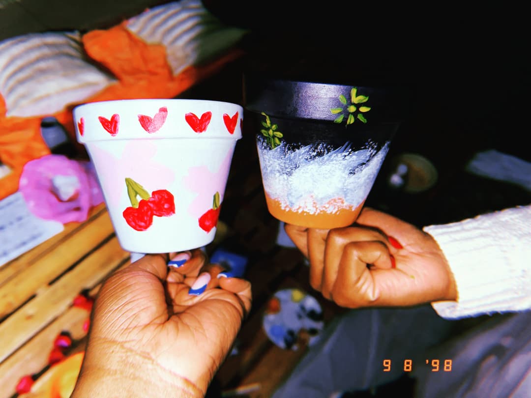 chipocards's tweet image. Moments like these... Thank you Rukudzo and Tina for trusting our process and brand.

#sipandpaint #harareevents #mentalhealthandwellbeing #handmade