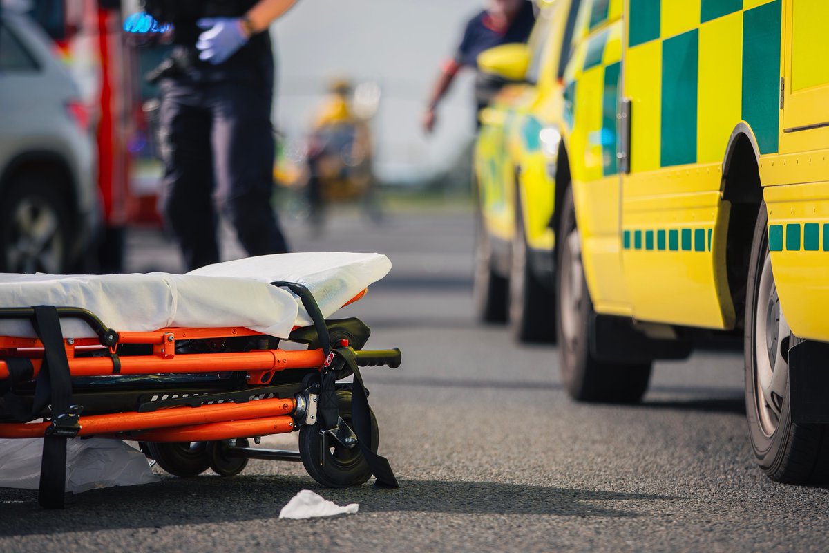 TechIechydCymru's tweet image. Mae @NIHRresearch eisiau ariannu astudiaethau sy&apos;n gwerthuso effeithlonrwydd clinigol a chost ymyriadau sydd yn cael eu darparu gan wasanaethau ambiwlans.

I ddarganfod mwy neu i wneud cais, ewch i: nihr.ac.uk/funding/studie…