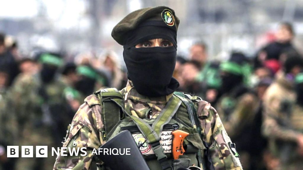 Le Premier ministre israélien Benjamin Netanyahu a déclaré qu'il avait l'intention de prendre le contrôle de l'ensemble de la bande de Gaza. Mais il a ajouté qu'il « ne souhaitait pas la conserver ». Quel avenir attend donc le Hamas à Gaza ?
bbc.in/46QpRDD