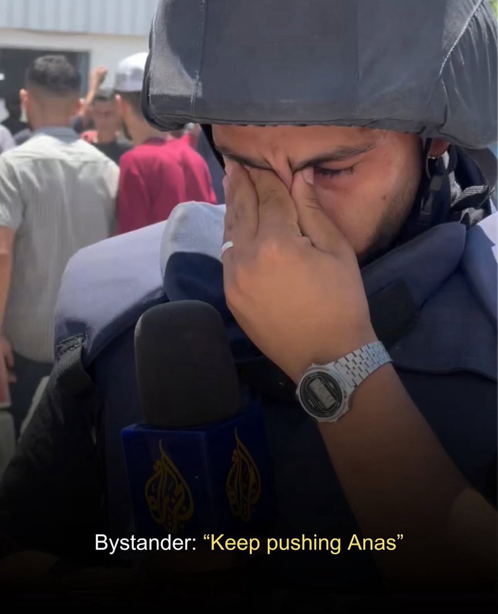 gazanotice's tweet image. 🚨Journalist Anas Al-Sharif
1997 – 2025

Assassinated by Israel in Gaza last night.