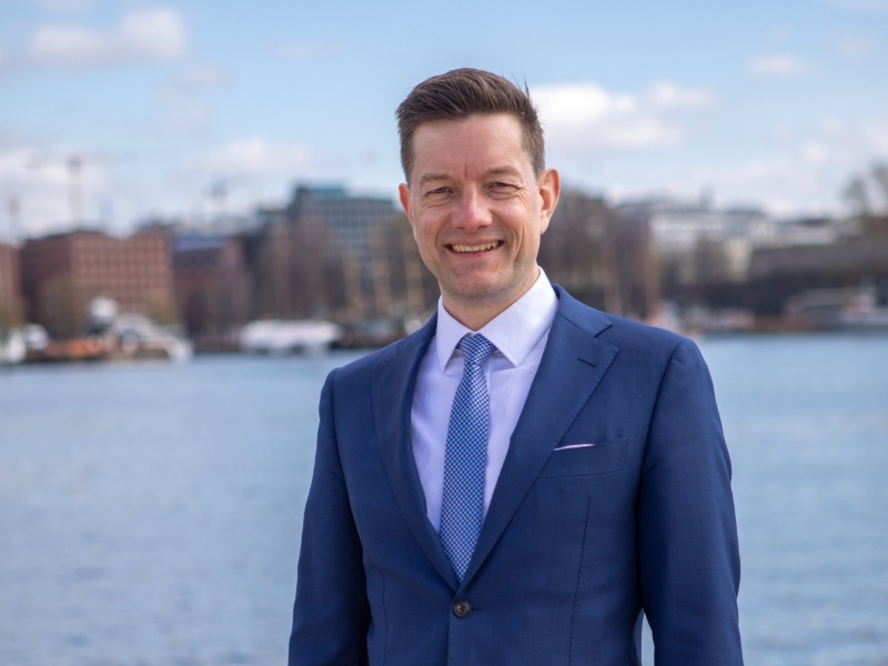 ipraofficial's tweet image. A strong reputation is more than a defensive shield. It is an engine of growth, resilience, and competitive advantage. Read the latest Thought Leadership Essay by Dennis Larsen at ipra.org #prmedia #publicrelations #IPRAmoment