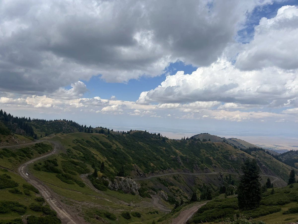 jmrti's tweet photo. Siete días de acampada seguidos, cruzando pasos de montaña, estepa, ríos, desiertos y paisajes alpinos… https://t.co/5UGb0iK3WR