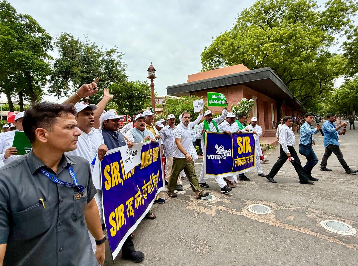 Future Prime Minister of India 🔥 

#votechoriexposed