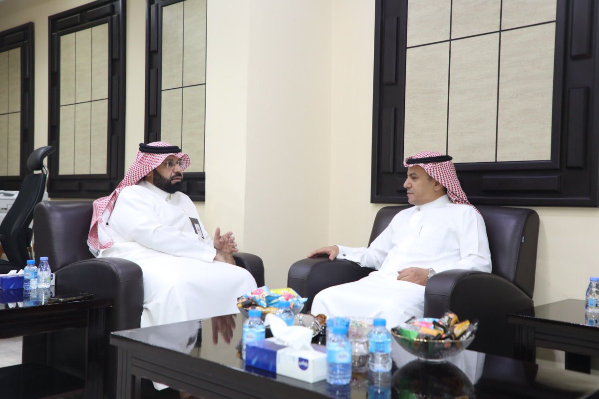 لقاء رئيس #مجلس_الجمعيات_الأهلية_بمنطقة_الحدود الشمالية م . علي السويلم ب المدير العام لـ #تعليم_الحدود_الشمالية