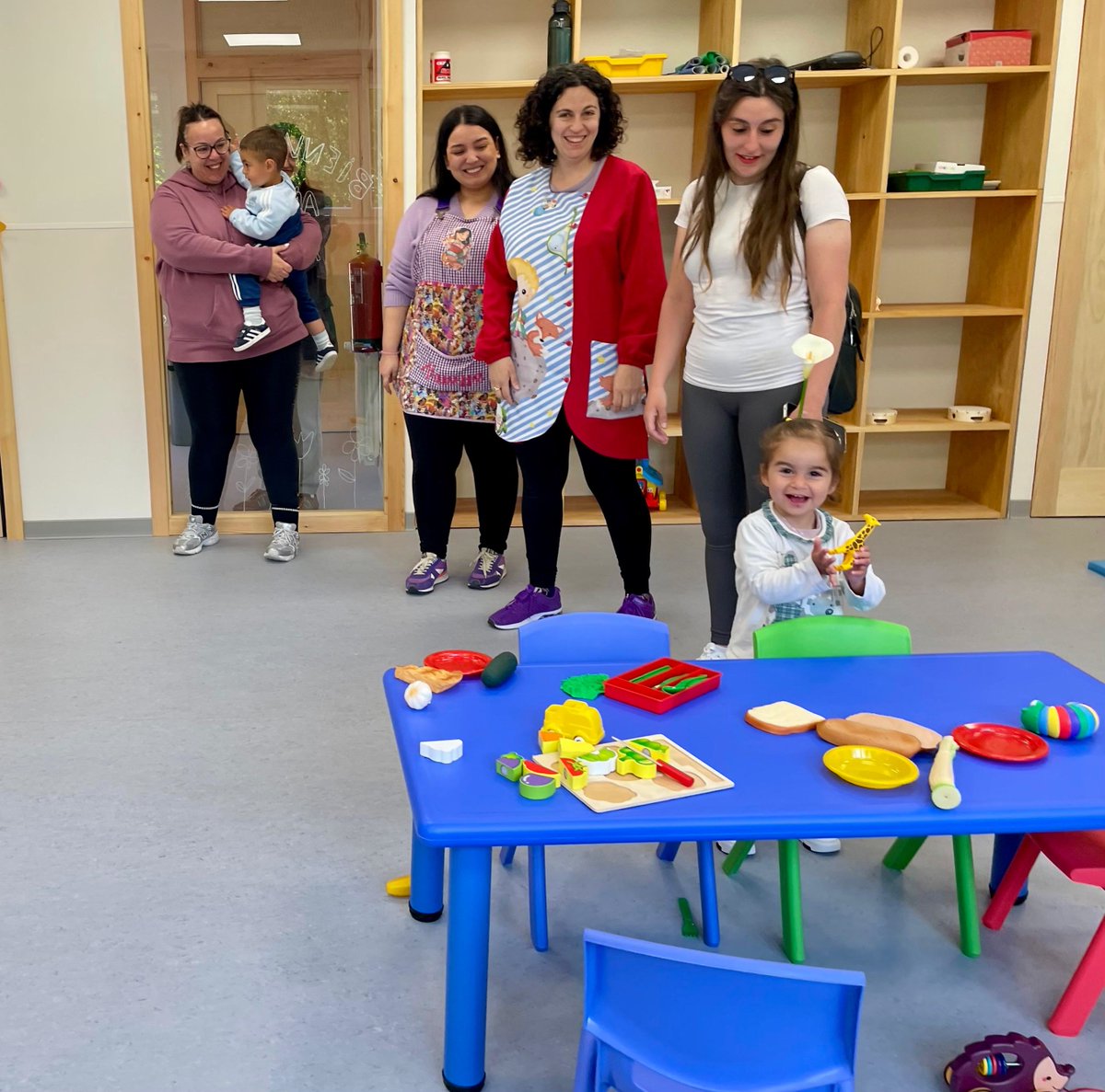 👩‍🏫🏫👶 La Consejería de Educación ha publicado la valoración y adjudicación definitiva de las plazas de dirección de diversas escuelas de 0 a 3 años de la Red de Escuelas Infantiles del Principado de Asturias.

🧷 acortar.link/WsQf3S