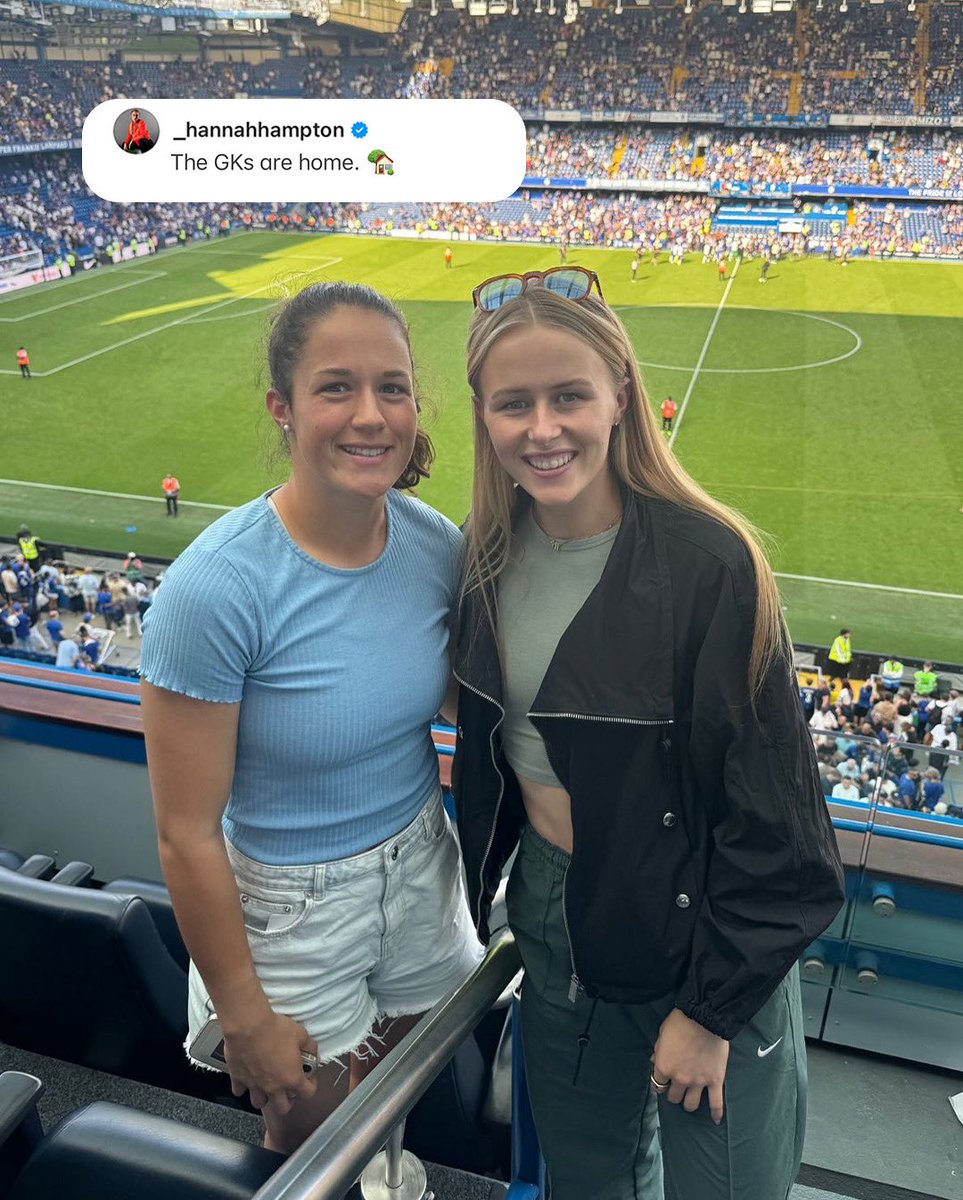 Hannah Hampton and Livia Peng at SB. 😍 

Both watched Chelsea beat AC Milan 4-1. 👏🔥
