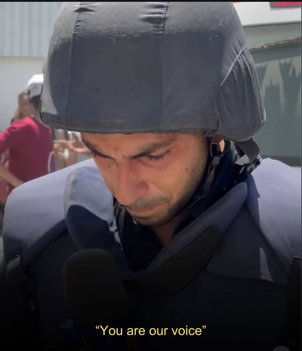 KushiticGyal's tweet photo. They killed Anas al Sharif, but they can’t kill the truth he carried. He reported with courage when the world looked away, his voice breaking through the smoke and rubble. Today gaza buries a journalist, and the world buries a piece of its conscience. May he rest in power. https://t.co/Eahaf123II