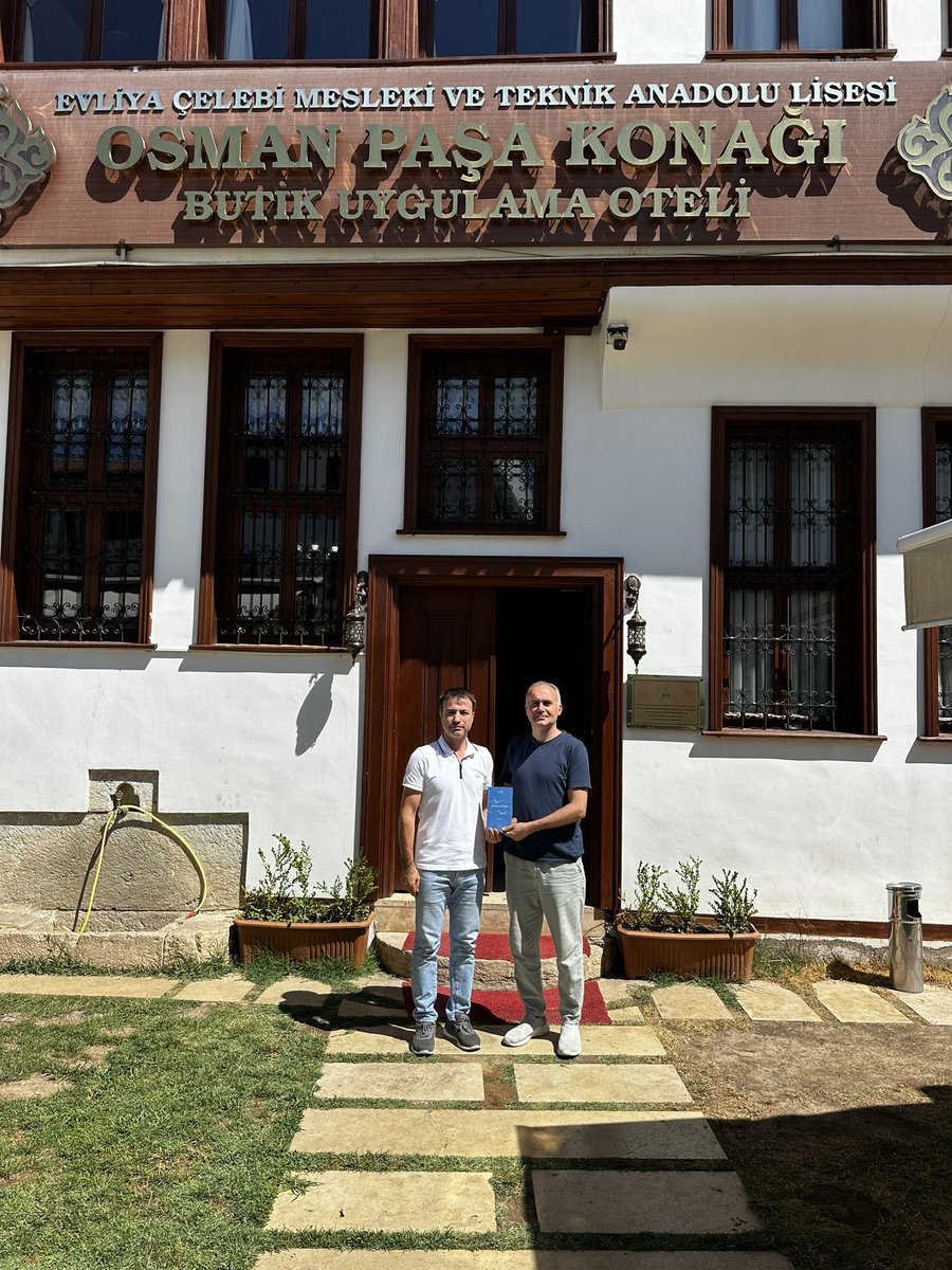 TDED Kocaeli Şube Başkanımız Sayın Musa Yaşaroğlu, Şube Başkanımız Ali Bal’ı ziyaret etti. Derneğimizin faaliyetlerinin konuşulduğu ziyarette kültür-sanat çalışmaları hakkında istişarelerde bulunuldu. Sayın Yaşaroğlu’na teşekkür ediyoruz. <a href="/musayasroglu/">Musa Yaşaroğlu</a>