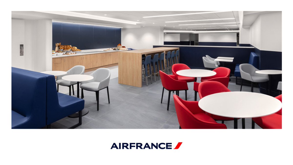 AFnewsroom's tweet photo. #AirFrance has reopened its completely redesigned lounge at @BostonLogan.
Located in Terminal E, the new space offers enhanced comfort, a refined French-style atmosphere, and an elevated dining experience. https://t.co/vYJ9Z2xqzQ https://t.co/MjjiXC0n2D