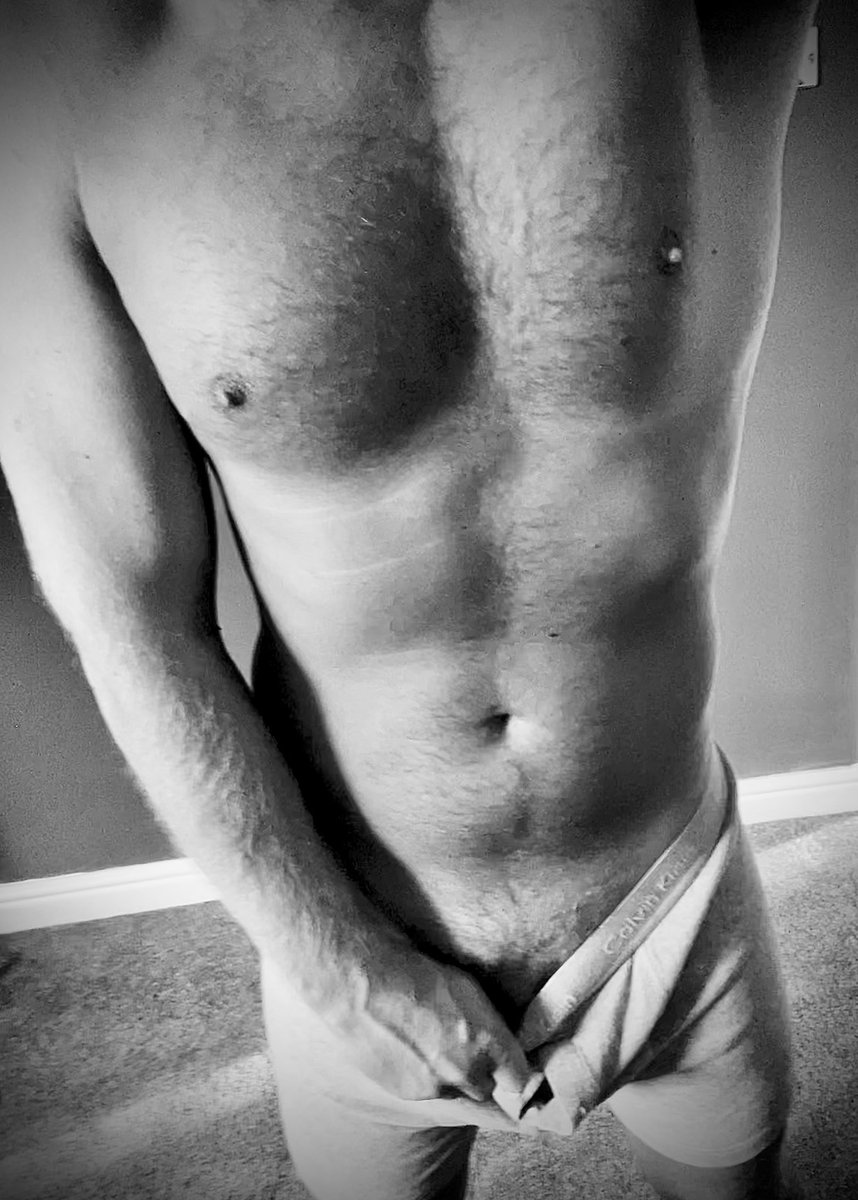 Normalhornyguy tweet media