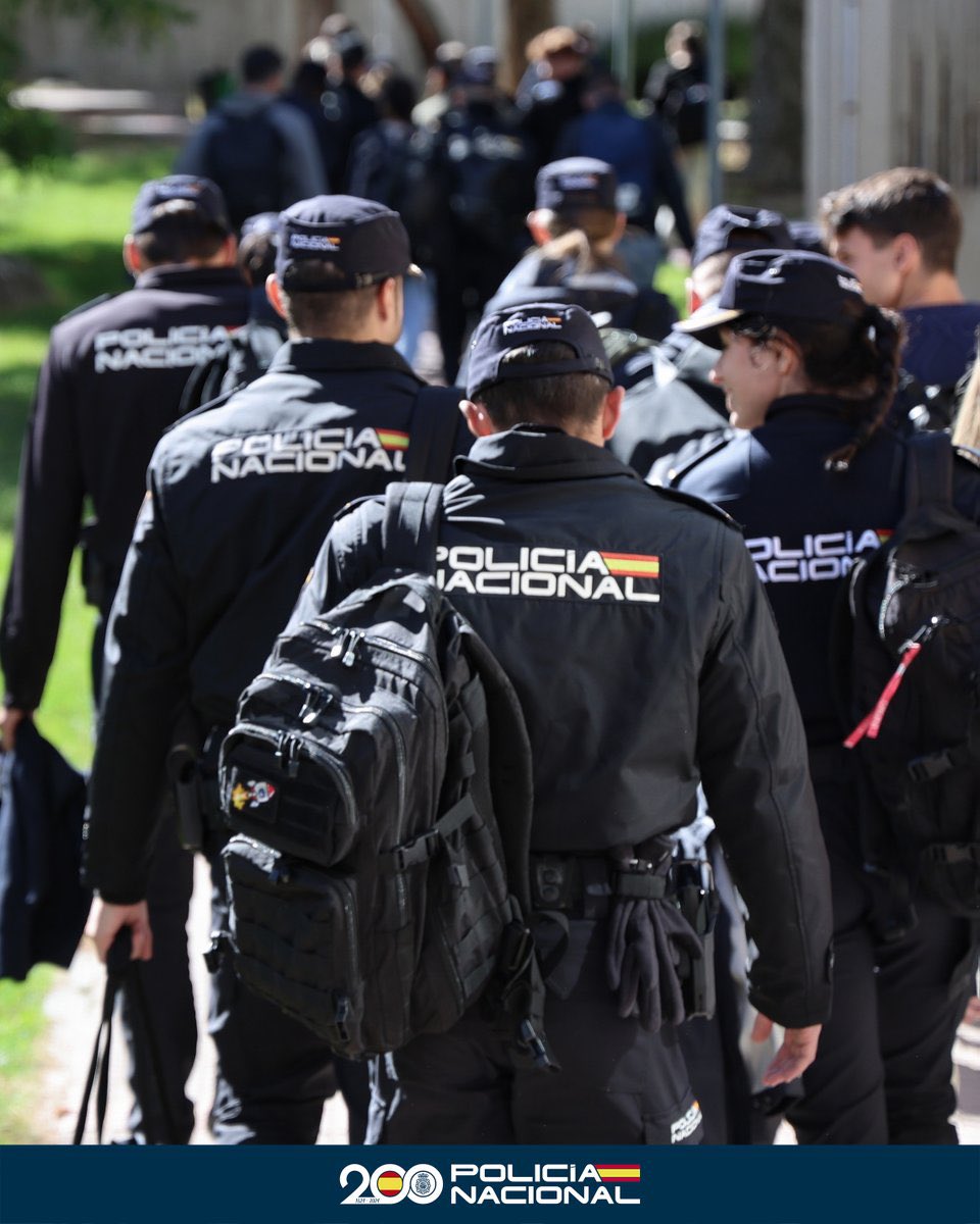 #ÚltimaHoraPolicial

Publicadas en el Boletín Oficial del Estado (#BOE) las Convocatorias:

#EscalaEjecutiva 150 plazas para el acceso libre.

#EscalaBásica 2.764 plazas para el acceso libre.

Más Info en nuestro Canal de Telegram: t.me/jupolnacional

#JupolContigo