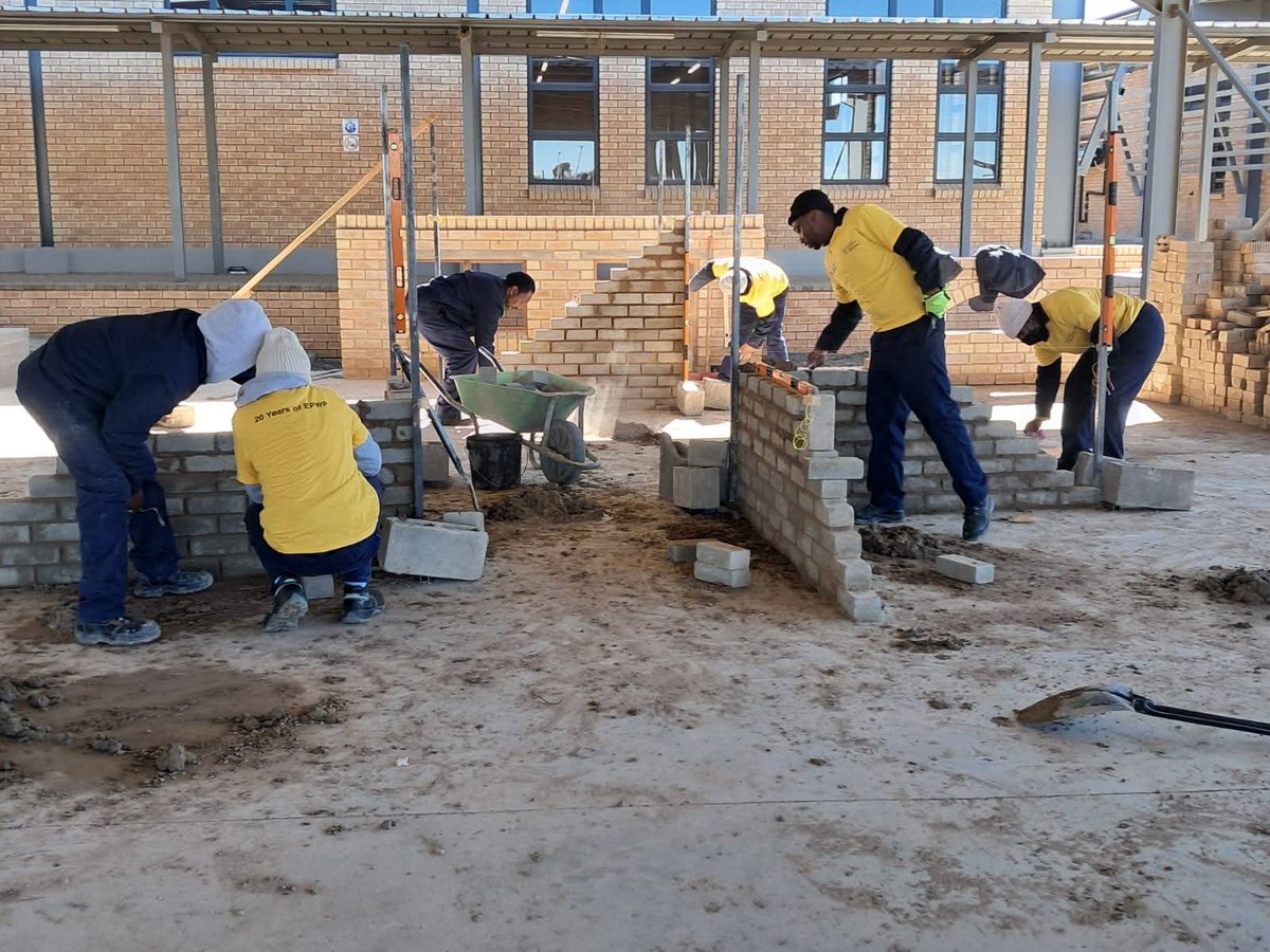 EPWP (@epwpza) on Twitter photo Building skills, building futures!
#DPWI & Motheo TVET College are training 100 #EPWP participants in bricklaying.
Cohort 1 (40) began in June; Cohort 2 (60) starts Sept. Training blends theory & hands-on practice — paving the way for jobs & entrepreneurship. 🙌 Building skills, building futures!
#DPWI & Motheo TVET College are training 100 #EPWP participants in bricklaying.
Cohort 1 (40) began in June; Cohort 2 (60) starts Sept. Training blends theory & hands-on practice — paving the way for jobs & entrepreneurship. 🙌