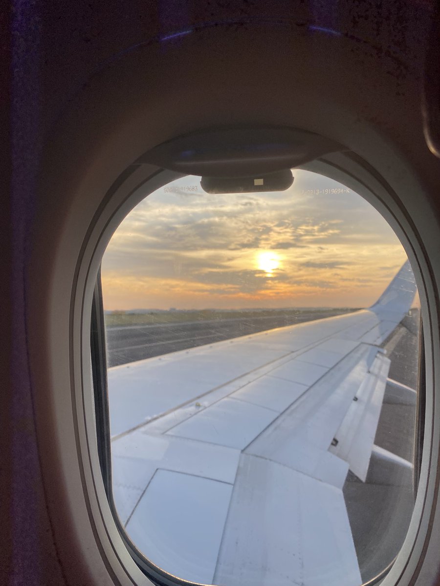 Happy Monday everyone 🇵🇹