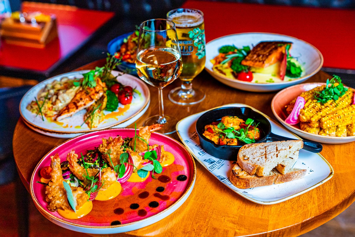 ksixty_seven's tweet photo. Food Feast at K Sixty Seven 🍽️🔥
Big flavours. Bold bites. Juicy tenders.
Bring your appetite — this is not an ordinary meal.

#KSixtySeven #FoodFeast #JuicyTenders #SwordsEats #FoodieVibes #DublinFood #K67Eats https://t.co/Fvt8docOxF