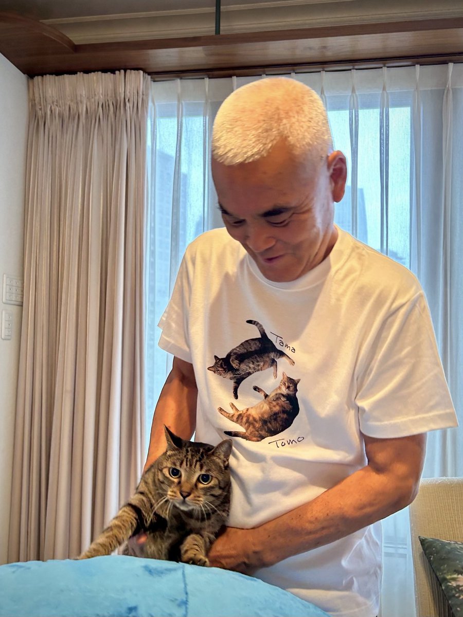 三越伊勢丹のサイトが作ってくれたタマトモグッズが、僕が描いた