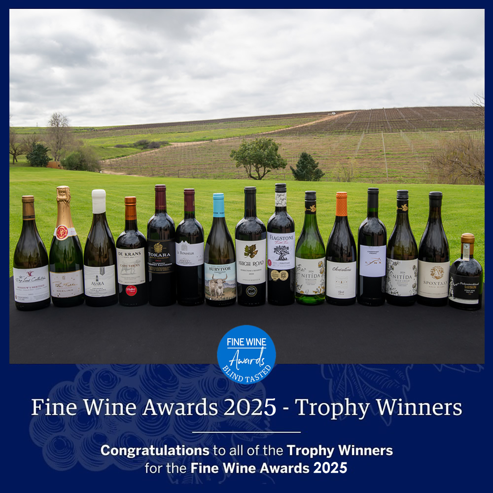 Congrats to the Trophy Winners for the Fine Wine Awards 2025!

15 Trophies were awarded to the highest-ranking wine in their category: zurl.co/rvMbm