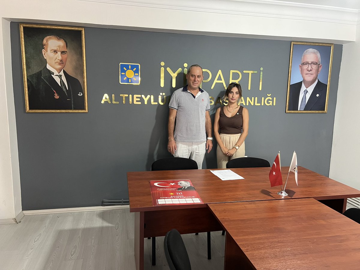 Gençlerimizi İYİ Partimize üye yapmaya devam ediyoruz. Sayın Nezihe Demir kardeşimizde Son Kale İYİ Parti , Vatanı Milleti Bayrağı savunan yek parti İYİ Parti dedi ve üyeliğini gerçekleştirdi. Kendisine hoş geldin diyoruz.    Kazanacağız
<a href="/MDervisogluTR/">Müsavat Dervişoğlu</a> 
<a href="/iyikulisresmi/">İYİ Kulis</a>
