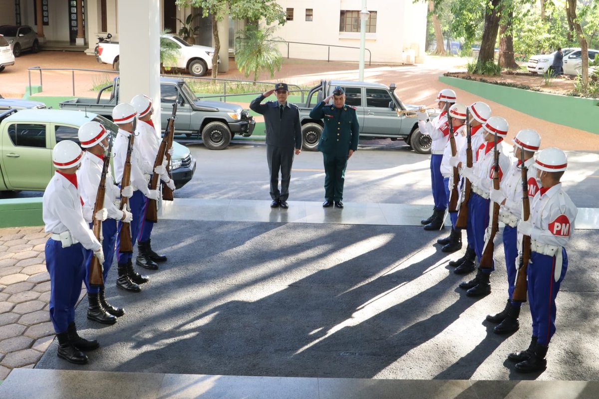 Fuerzas Militares tweet media
