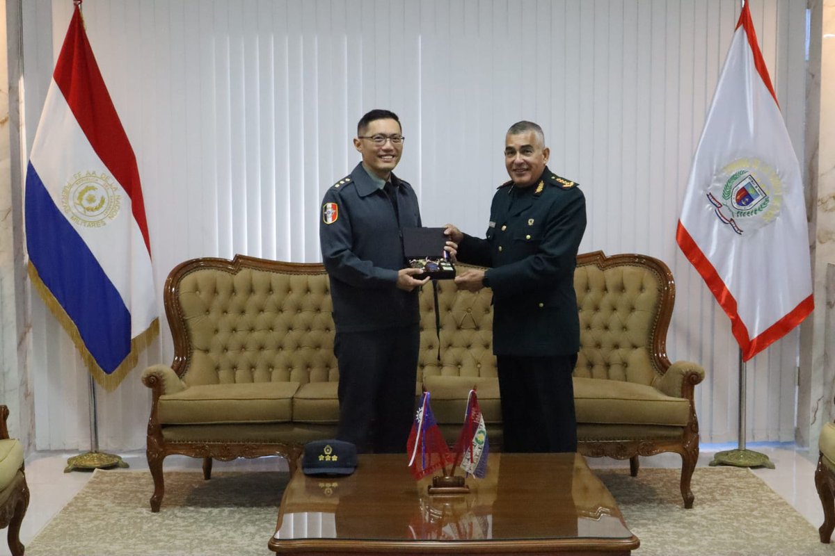 Fuerzas Militares tweet media