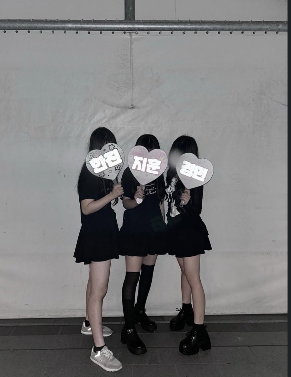 8jih_oon tweet media