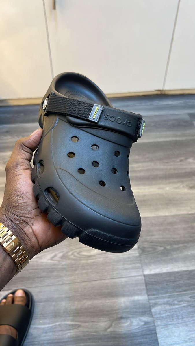 crocskali's tweet photo. Mje dukani.

Price: 55,000 tshs tu. https://t.co/Y40Cgte8Tx