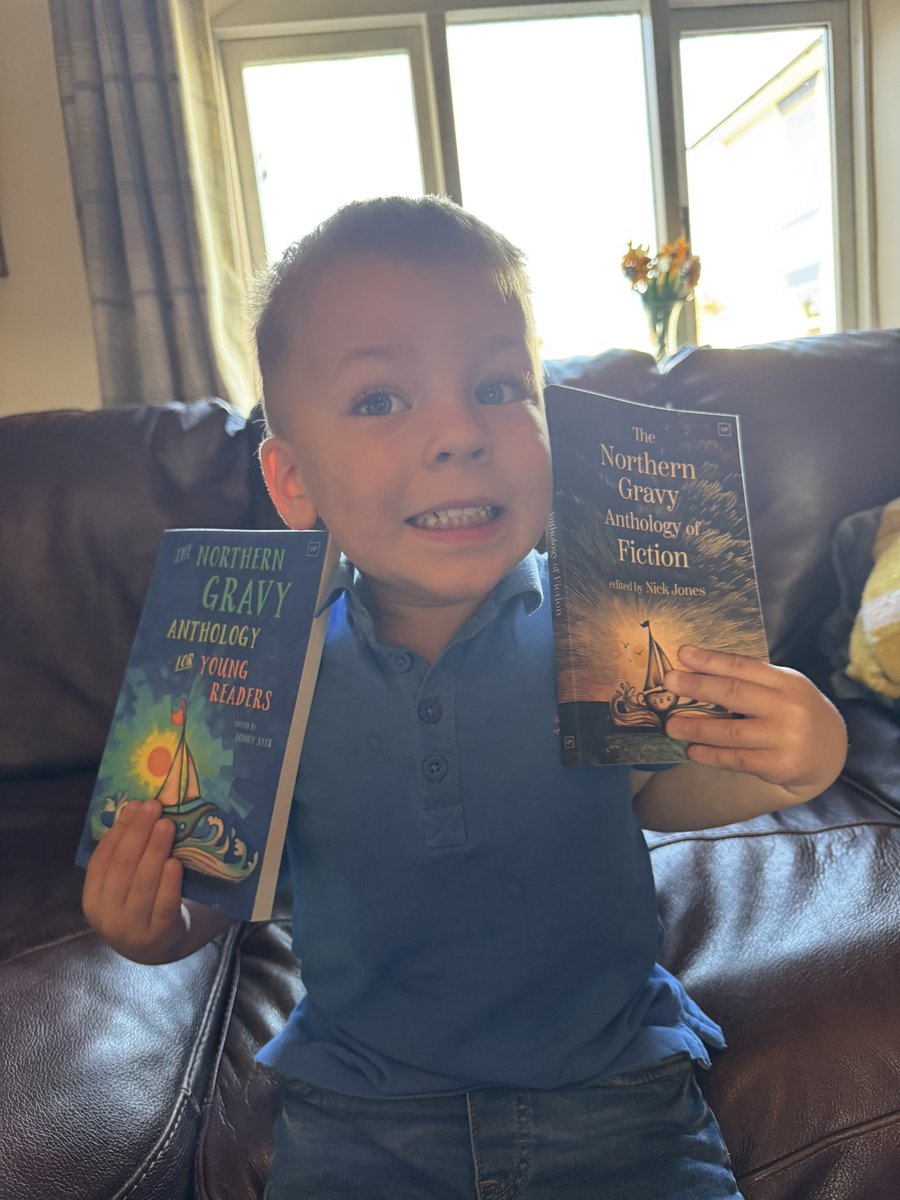 Attention all Fiction fans! All of our copies of the Northern Gravy Fiction anthology for both pre-orders and writers have now been posted!

Caused a massive queue in the post office, but they’ll be with you all shortly!

Dont forget to let us know when they arrive!