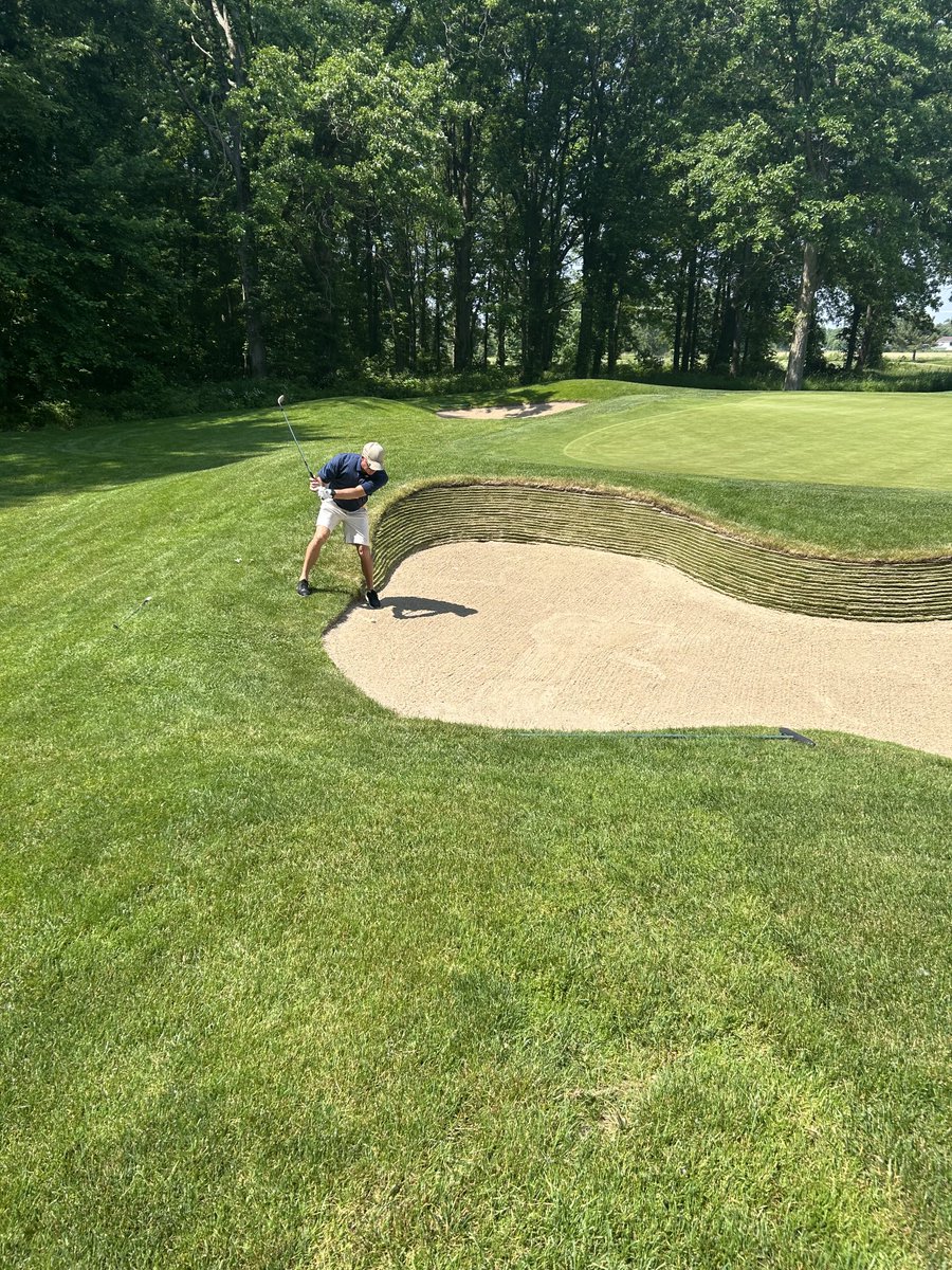 Let’s go play a round.  Did you know that ⁦<a href="/PlayworksMI/">Playworks Michigan</a>⁩ makes play a priority in schools all across the country?   You can help by supporting our #playitforwardmi campaign.  donate.playworks.org/fundraiser/650…