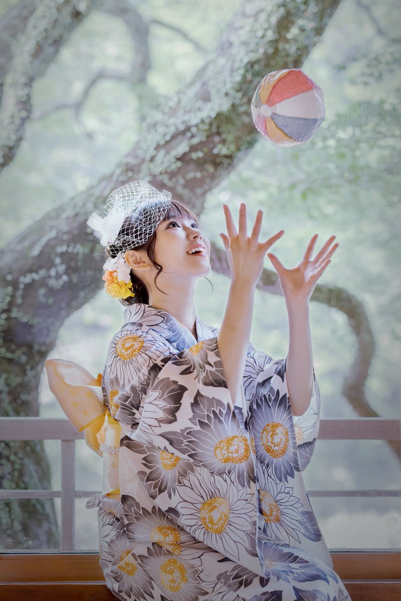 おはようございます。くるみん。昨日は亀岡の花火大会は中止になってしまったので、映画国宝を見てきました。とても綺麗な大作でお薦めです。少し登場する女性の気持ちが分かりにくいなあと思ったので原作読んで補完したいです。良い火曜日を<a href="/kiuchi_kurumi/">木内くるみ🥀</a> #TLを花でいっぱいにしよう #portrait