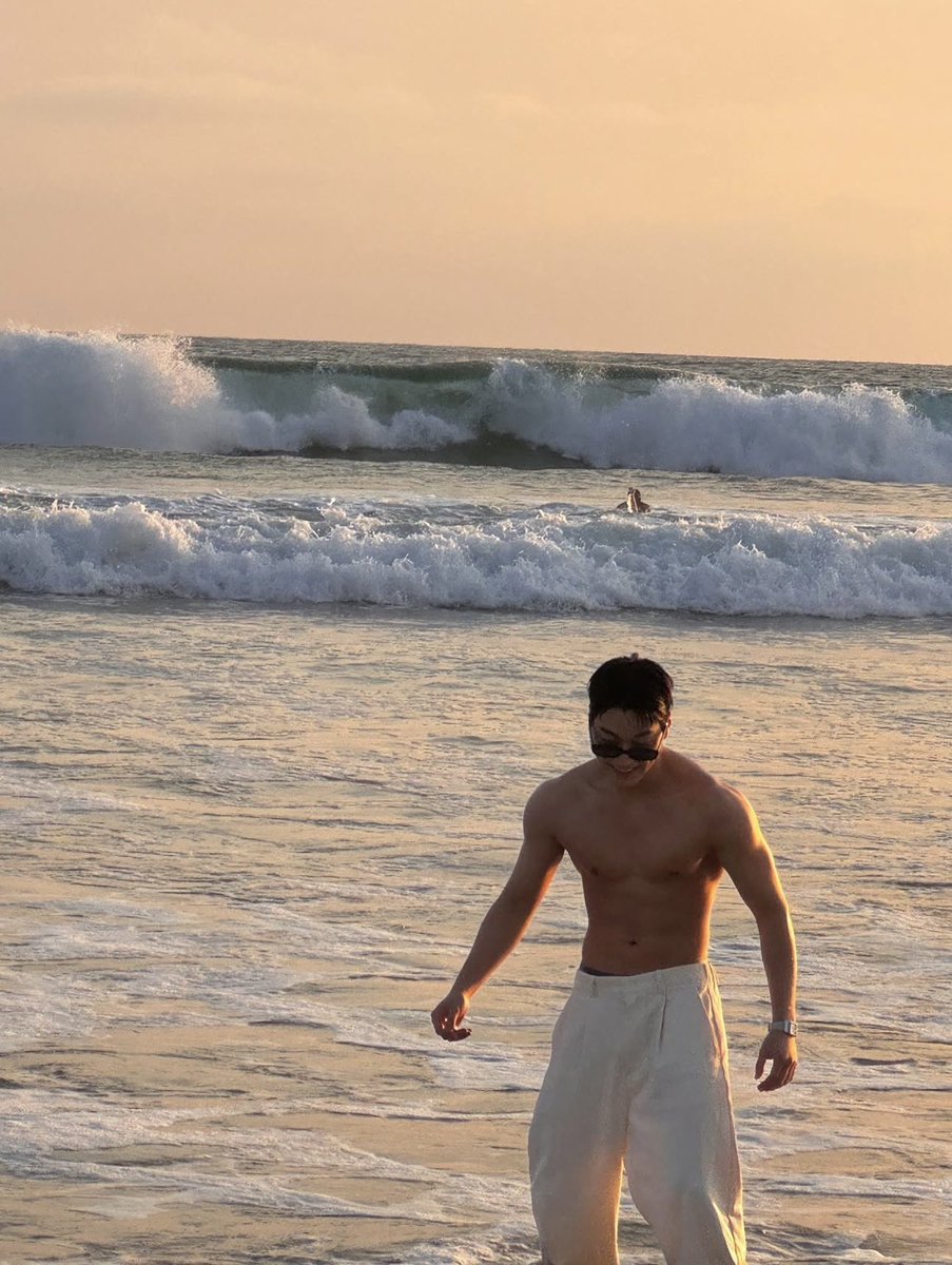 GOOD MORNING TO ME!!!