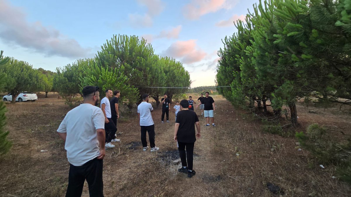 Kutadgu Bilig Ortaöğretim Yaz Gelişim Programı Faaliyetleri, kapsamında 
Voleybol etkinliği gerçekleştirdik.

Tüm  gençliğimizi programlarımıza katılmaya, Ocağımıza davet ediyoruz 🇹🇷

Varolsun Ülkü Ocakları 🇹🇷