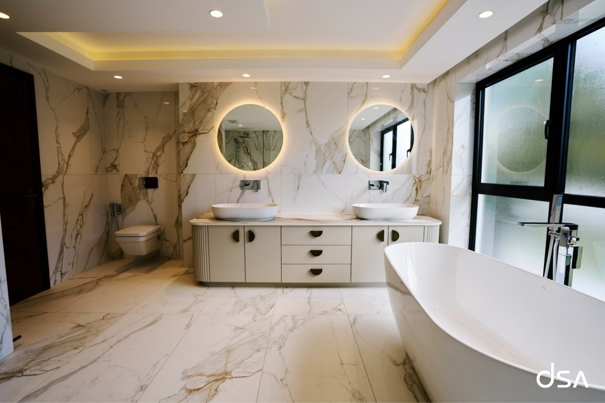 designstudioarc's tweet photo. PROJECT COMPLETE: Major Renovation in Oadby! 🏡 Check out our stunning transformation! #TeamDSA #LuxuryHomes #Oadby https://t.co/P918bCXytr