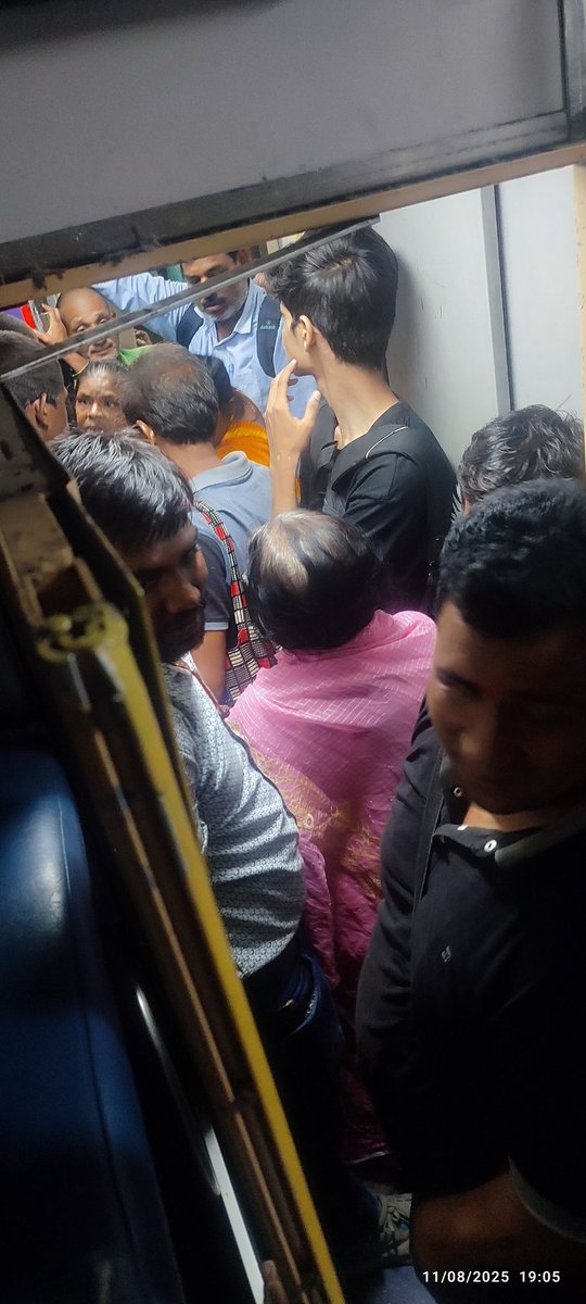 SubhayanMishra's tweet photo. @RailwaySeva @rpfsecr
2337119112 is my pnr number. I'm in doon express. In front of my coach lots of people is standing without reservation ticket. It's going to against railway rules. No TT and No CRPF is here. We are blocked by them.... Full coach is blocked by them https://t.co/19SBEwMMSq